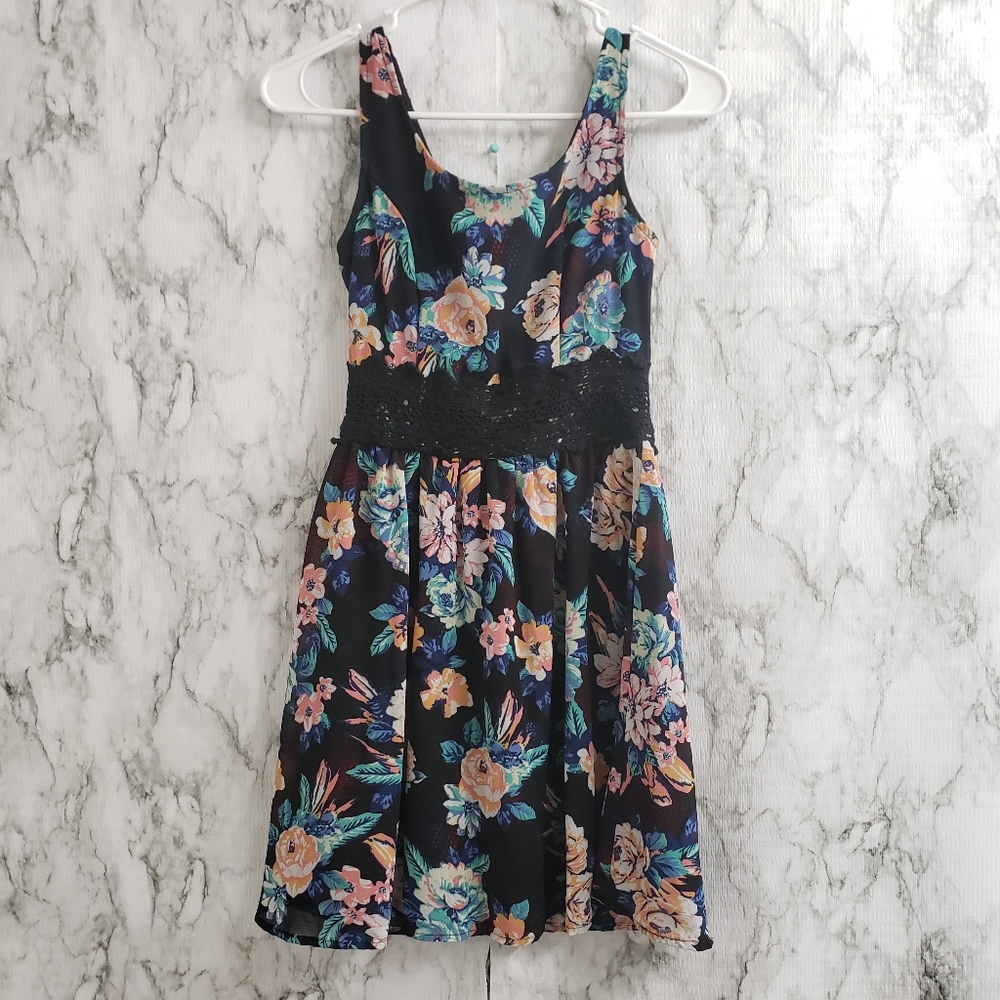 Xhilaration  Floral Lace Waist Dress Size XS/TP